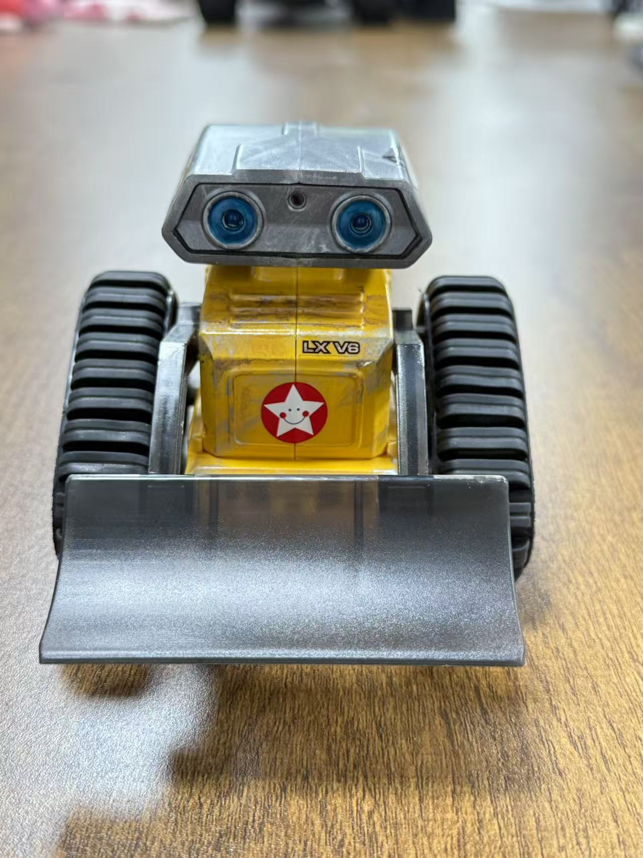 Little remote-controlled robot